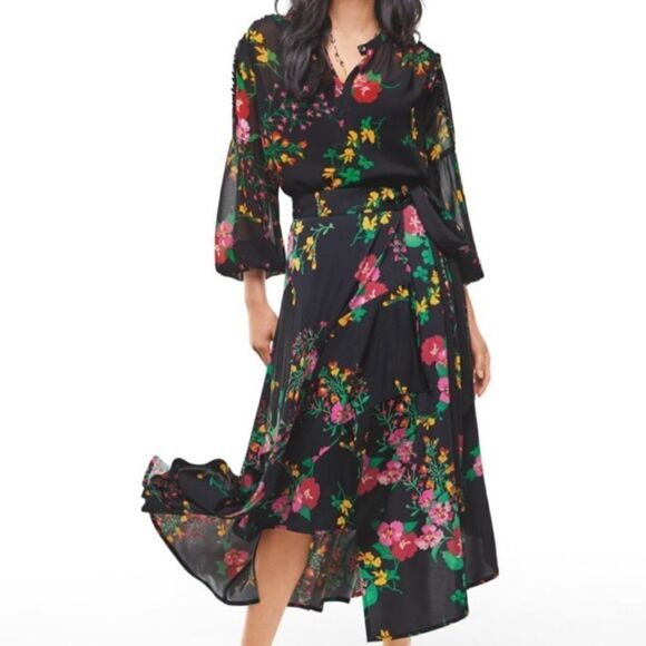 Cabi Black Floral Thespian Blouse M - Picture 10 of 10